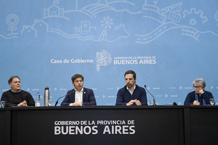 Kicillof presentó el plan provincial para fortalecer la prevención y los cuidados ante la problemática del suicidio
