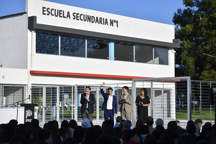 El Gobernador durante el acto de inicio al ciclo lectivo de nivel secundario