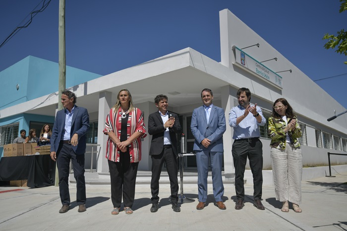 El Gobernador durante la inauguración del CAPS