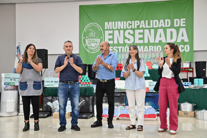 Entrega de equipamiento SAE en Ensenada