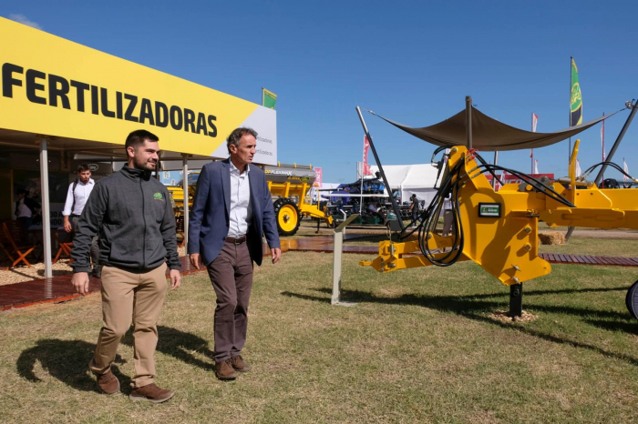 Katopodis comunicó el Plan de Infraestructura para el Desarrollo Productivo