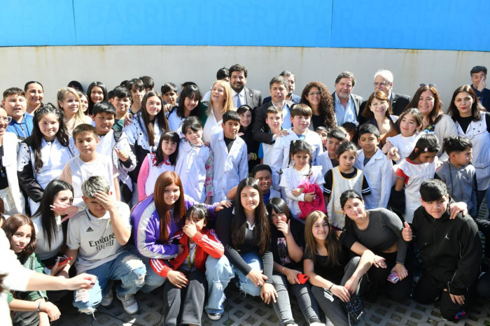Kicillof inauguró la Escuela Secundaria N°58 en San Martín