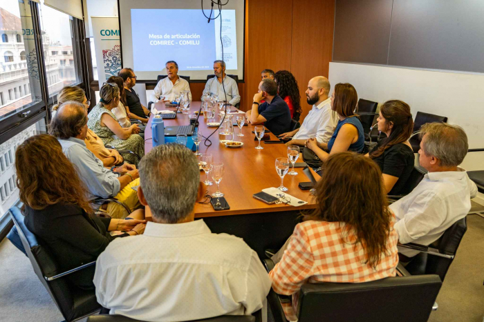 Reunión entre COMILU y COMIREC