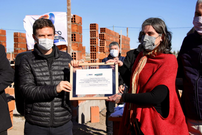 Primer Reconocimiento a la Calidad Cooperativa en Carmen de Patagones