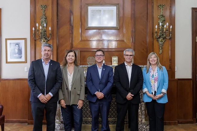 La Provincia asistirá a la Universidad Nacional del Sur en la reconstrucción de su biblioteca