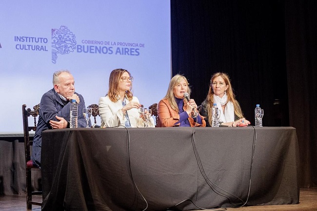 Alvarez Rodríguez y Saintout presentaron el Festival Internacional de Cine de la Provincia