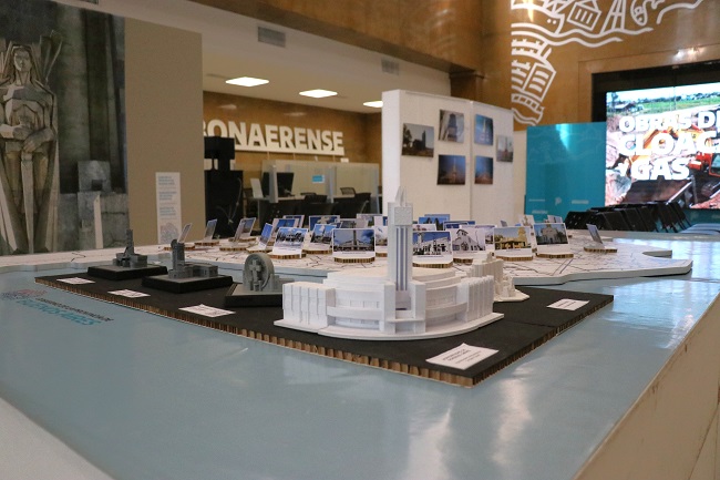 Fue inaugurada la muestra fotográfica “Mondo Salamone” en la Casa de la Provincia 