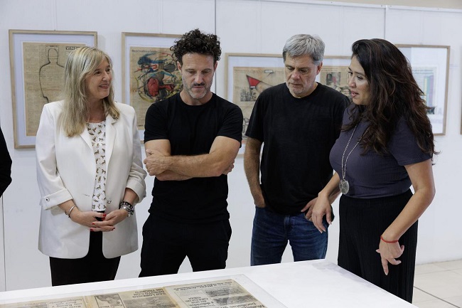 Cristina Alvarez Rodríguez y Victoria Montenegro recorrieron la muestra “Dictadura a Diario”