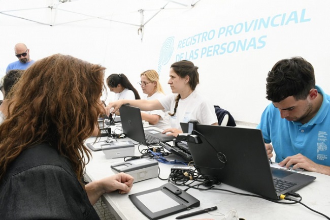 Durante noviembre la Provincia completó 145.209 trámites registrales Durante noviembre la Provincia completó 145.209 trámites registrales