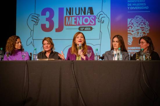 compartieron las principales políticas que impulsa el único Ministerio de Mujeres y Diversidad para la prevención, abordaje y s