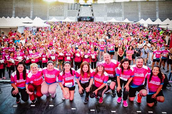 Mas de 6000 personas participaron de la 2° edición de la carrera "Amo mis mamas"