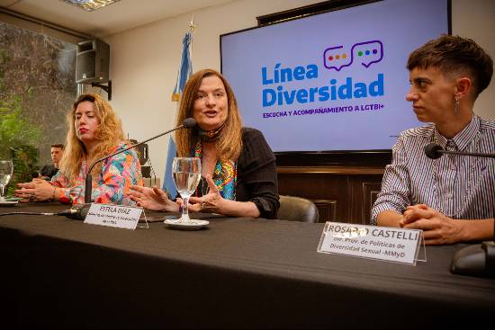 Presentamos la línea de escucha y acompañamiento a personas LGTBI+ bonaerenses