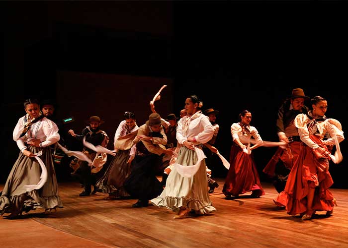 Programa Danza Escénica Bonaerense en el “Festival Km Danza”