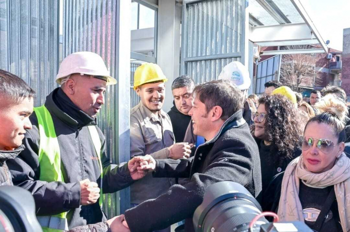 Kicillof, Barrios, Bianco, Sabbatella, Álvarez Rodríguez y Ghi visitaron la obra del polideportivo