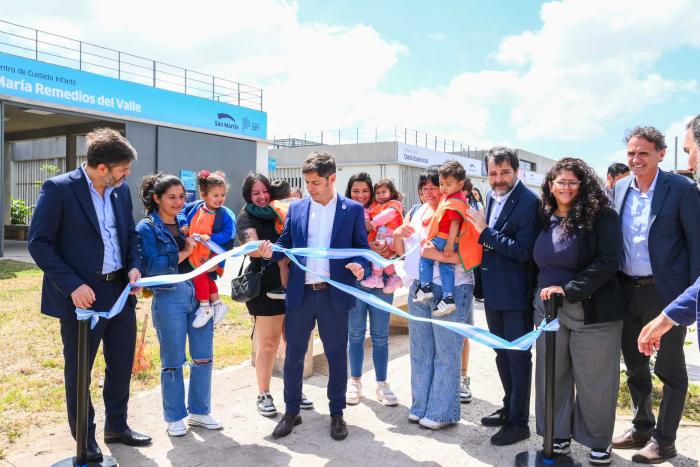 Barrios, Kicillof, Bianco y Moreira inauguraron dos centros comunitarios en Costa Esperanza