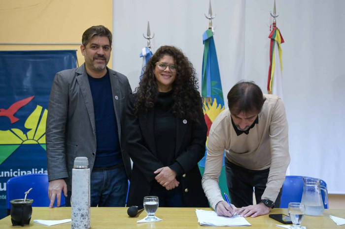 Barrios, Bianco y Angueira anunciaron la finalización de la construcción del Centro de Desarrollo Infantil en el barrio La Loma