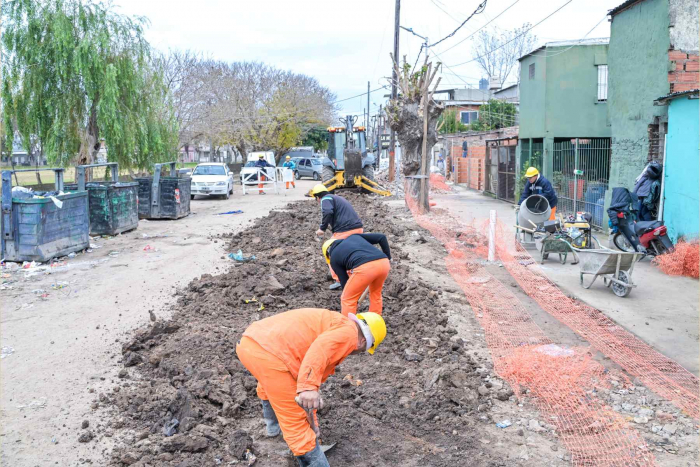 Avanza la megaobra de agua y cloaca en Villa Itatí