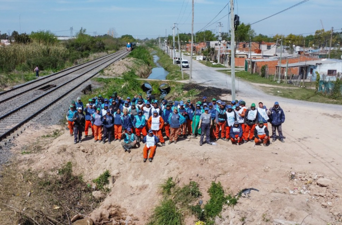 Campana: jornada de limpieza y saneamiento en el Arroyo El Potrero