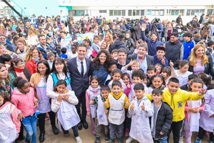 Barrios, Kicillof, Sileoni y Mantegazza inauguraron el polo educativo del barrio San José