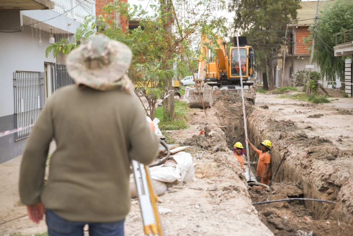 Comenzaron las tareas de pavimentación en Costa Esperanza