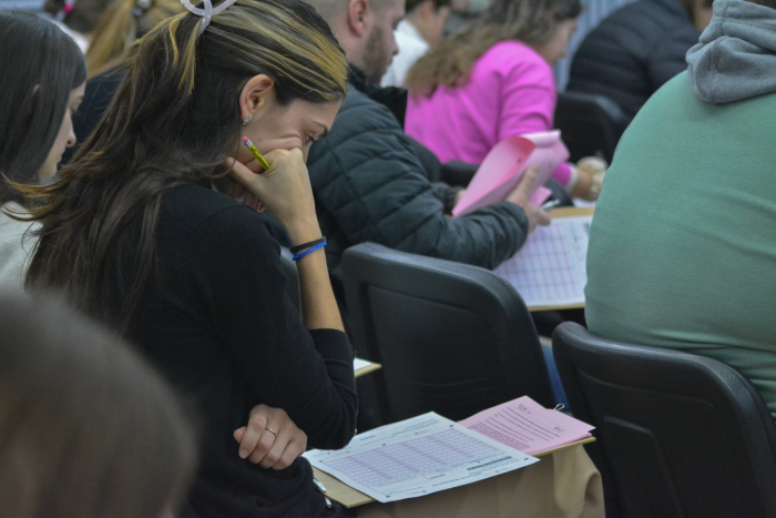 Se incorporarán 2010 jóvenes profesionales este año