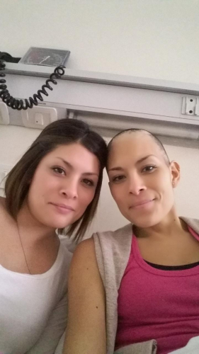 Gisele y Elizabeth, su gemela y donante.