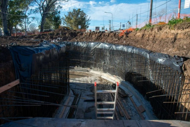 Avanzan las obras en el Arroyo Regimiento