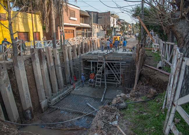 Reanudaron las obras del arroyo Maldonado en Ramos Mejía