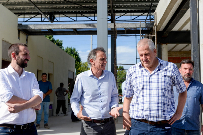 Katopodis recorrió obras viales y de infraestructura universitaria