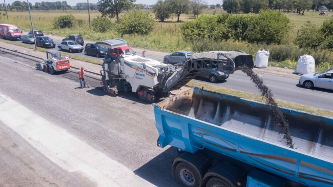 Plan Quinquenal: inició la obra de repavimentación de la Ruta Provincial N° 21