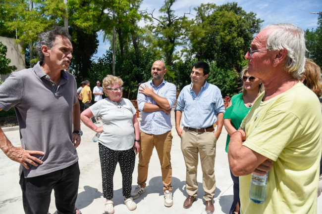 Katopodis recorrió obras en Alberti