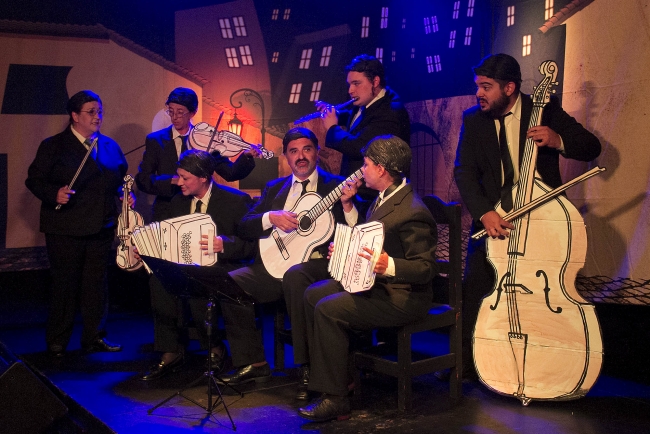 Un viaje a los años de oro del tango