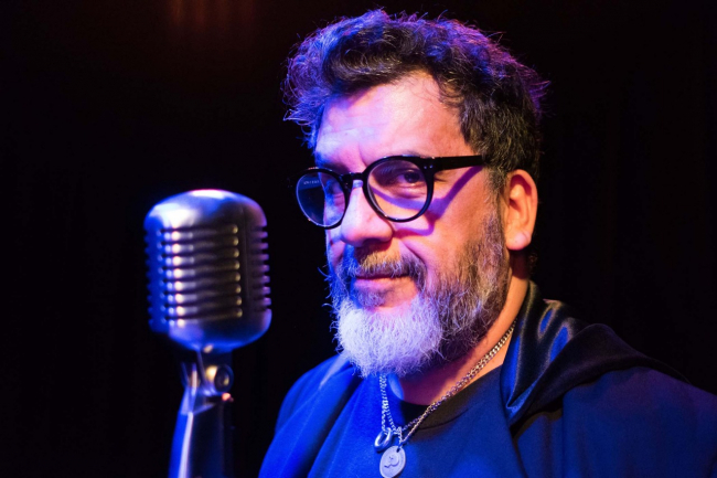 Pablo Vasco presenta su show de stand up
