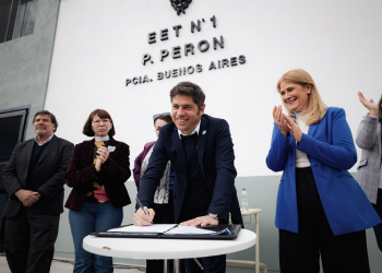 Kicillof inauguró las obras de ampliación de la Escuela Secundaria Técnica N°1