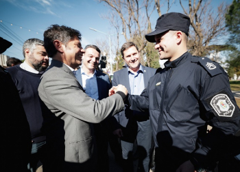 Kicillof puso en funcionamiento patrulleros y motos para reforzar la seguridad 