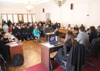 Gran concurrencia de estudiantes a las audiencias por juicios de lesa humanidad