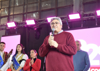 Javier Rodríguez y Fabián Cagliardi inauguraron la Fiesta del Vino de la Costa