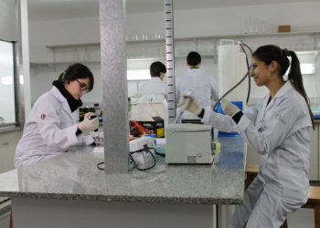 Encuentro ciencia y universidad UNQ