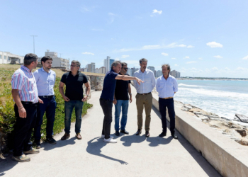 General Alvarado: Katopodis recorrió el nuevo CAPS de Miramar