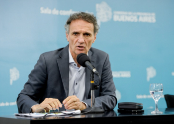 Katopodis: “Vamos a denunciar penalmente a Milei y a Caputo