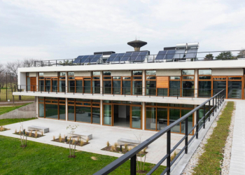 Se inauguró el Primer Centro Bonaerense de Energías Renovables