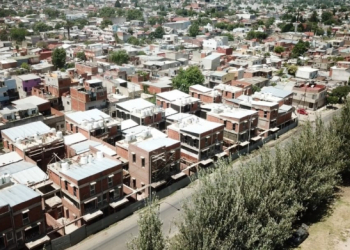 Continúa la construcción del complejo habitacional Pilcomayo