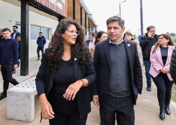Barrios, Kicillof y Ustarroz inauguraron un nuevo centro deportivo y comunitario
