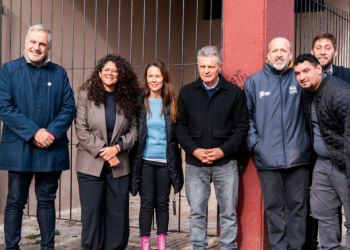 Barrios y Pulti firmaron convenios para mejorar 20 instituciones educativas
