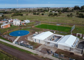 Obra de espacio comunitario en el barrio La Esmeralda
