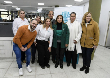 SE INAUGURÓ LA NUEVA CASA DE LA PROVINCIA EN FLORENCIO VARELA