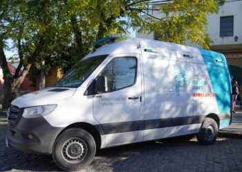 La ambulancia entregada a Dorrego.