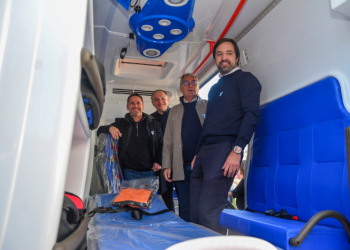 Provincia y Municipio inauguraron una sala de tomografía y ambulancias 
