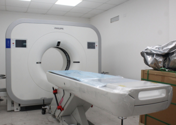 La Provincia entregó un tomógrafo en el hospital “Cestino” de Ensenada