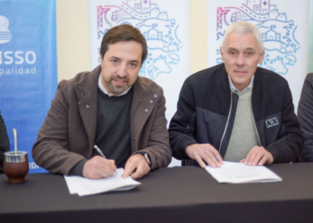 Kreplak inauguró consultorios de Cardiología en Berisso